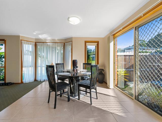 Flat for sale in Lakes Entrance, Victoria