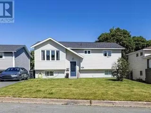 House for sale in Mount Pearl, Newfoundland And Labrador