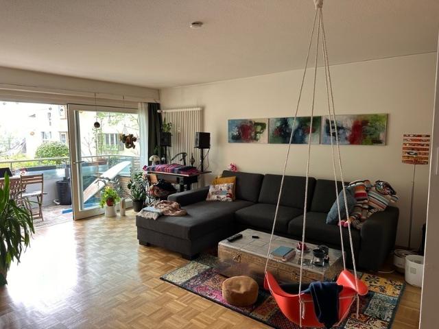 Wohnung mieten in Einigen, Zürich