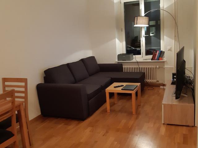 Wohnung mieten in Einigen, Zürich