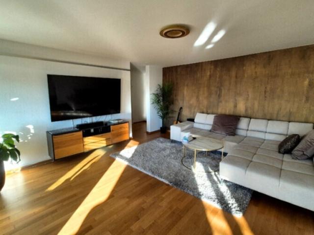 Wohnung mieten in Einigen, Zürich