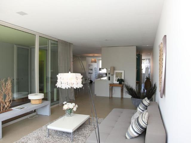 Apartment mieten in Einigen, Zürich