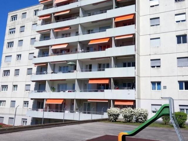Haus mieten in Renens, Waadt