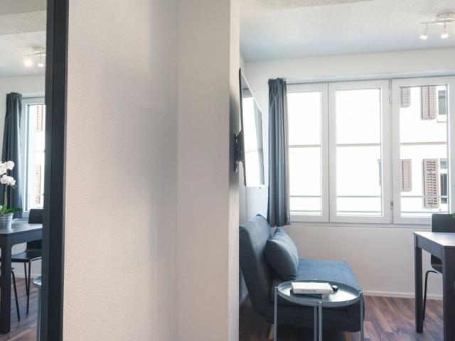 Haus mieten in Einigen, Zürich
