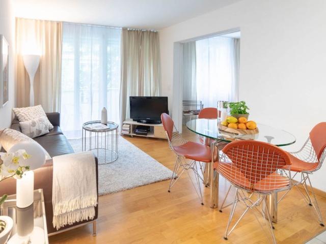 Apartment mieten in Einigen, Zürich