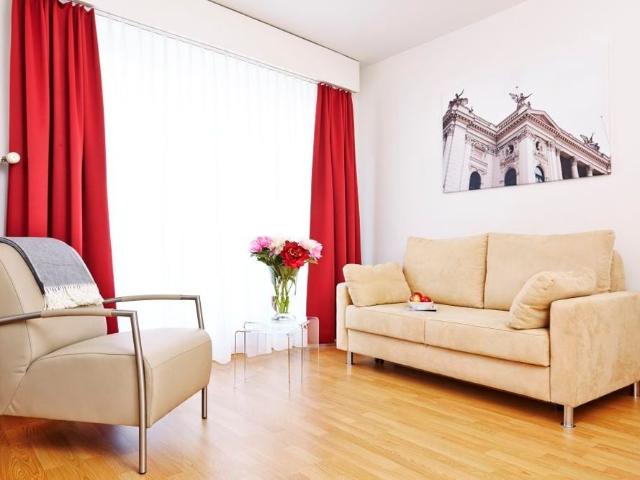 Apartment mieten in Einigen, Zürich