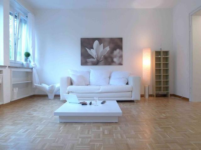 Apartment mieten in Einigen, Zürich