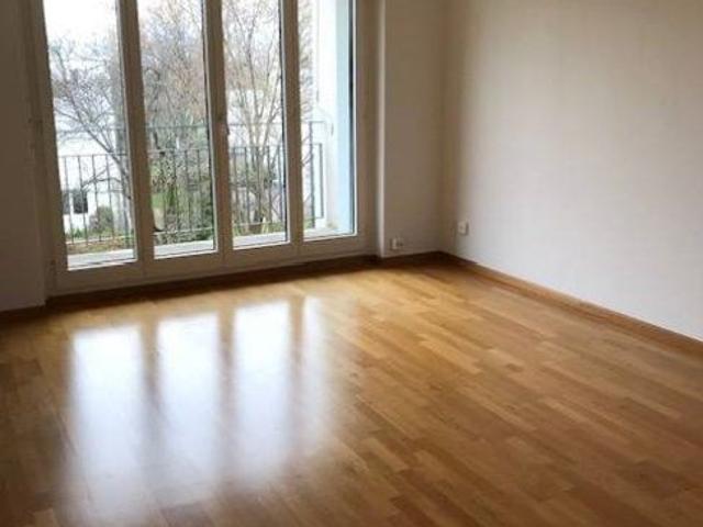 Apartment mieten in Einigen, Zürich