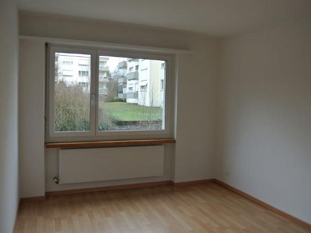 Apartment mieten in Oberglatt, Zürich