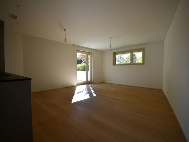 Haus mieten in Einigen, Zürich