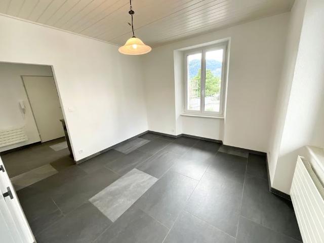 Apartment mieten in Corgémont, Région administrative du Jura bernois