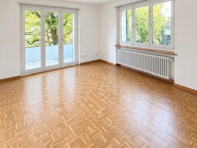 Haus mieten in Einigen, Zürich