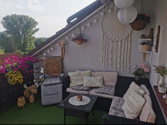 Dachgeschosswohnung mieten in Kreßberg, Baden-Württemberg
