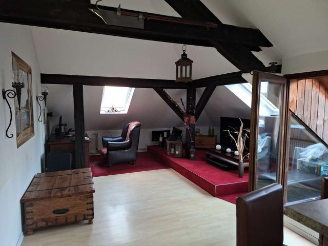 Dachgeschosswohnung kaufen in Helmstedt, Niedersachsen