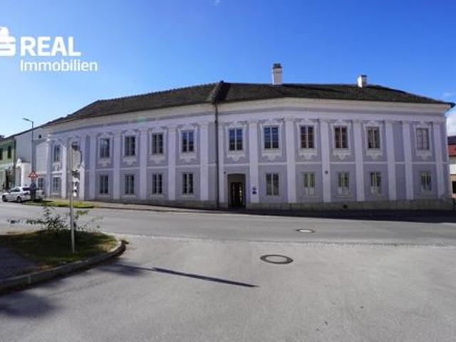 Wohnung kaufen in Großweikersdorf, Bezirk Tulln