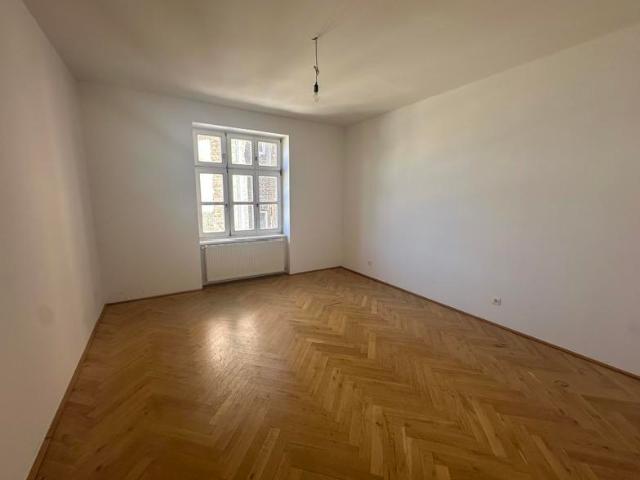 Etagenwohnung mieten in Lanzendorf