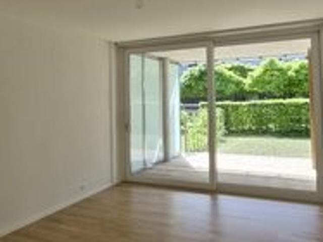 Wohnung mieten in Einigen, Zürich