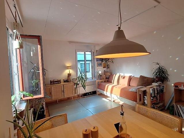 Apartment mieten in Einigen, Zürich