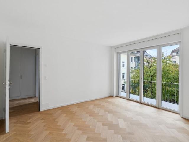 Apartment mieten in Einigen, Zürich