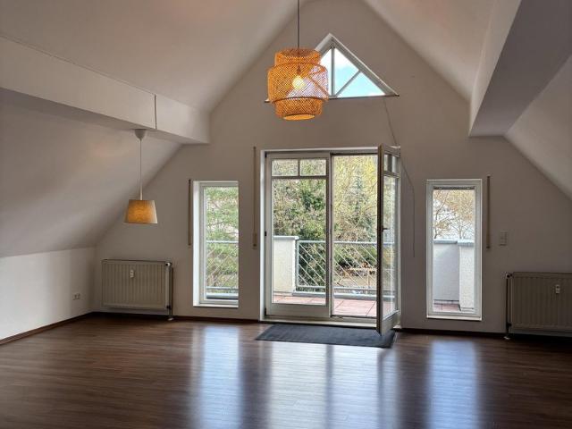 Dachgeschosswohnung mieten in Seeheim-Jugenheim, Hessen