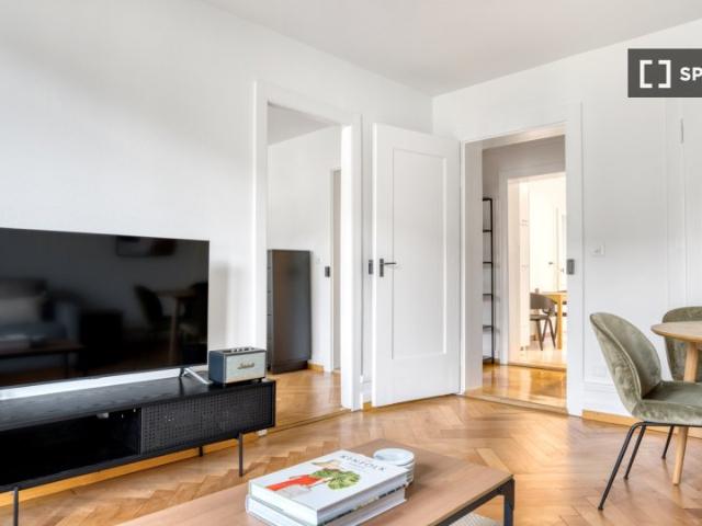 Wohnung mieten in Einigen, Zürich