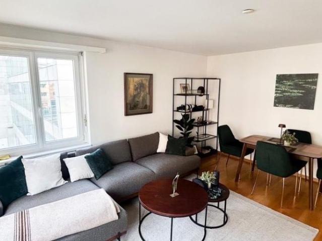 Apartment mieten in Einigen, Zürich