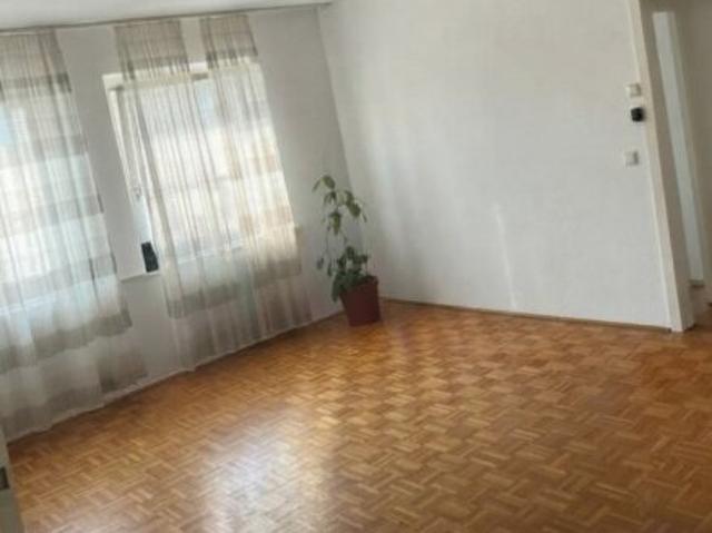 Wohnung mieten in Gloggnitz, Bezirk Neunkirchen