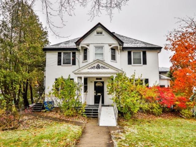 Property for sale in Sainte-Anne-de-Bellevue, Montréal (région administrative)