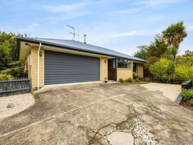 House for sale in Amberley, Canterbury