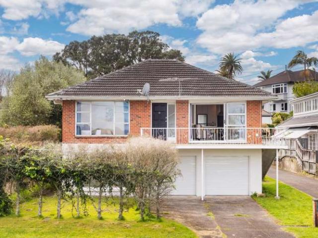 Apartment for sale in Balmoral, Oroua County