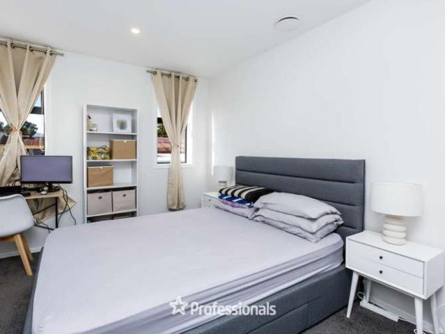 Apartment for sale in Pauatahanui, Wellington