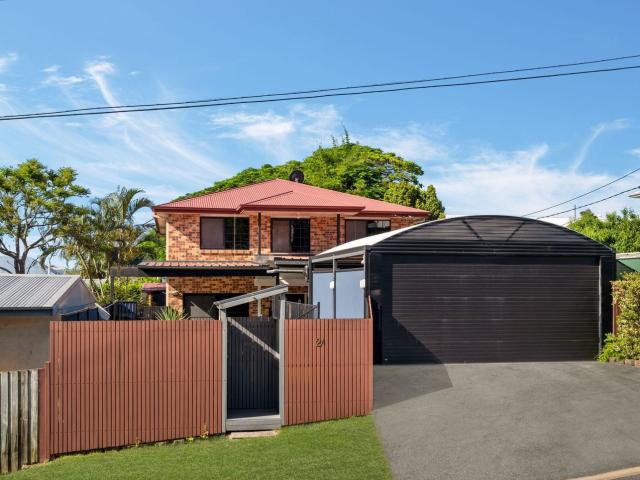 Granny Flat for rent in Toombul, Queensland