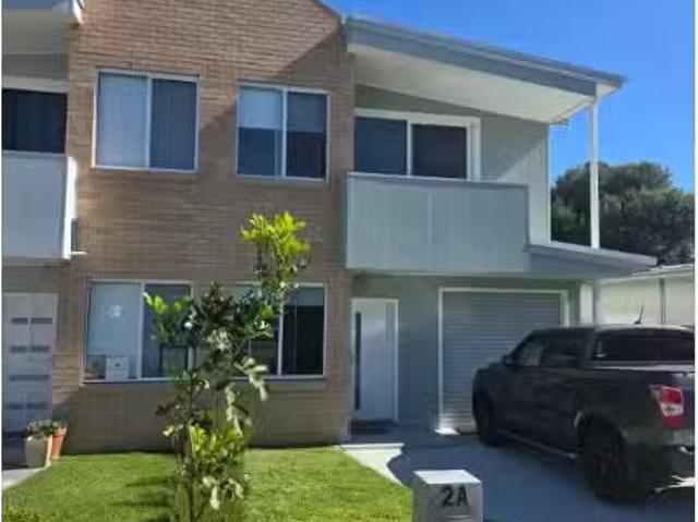 Condo for rent in Gorokan, New South Wales