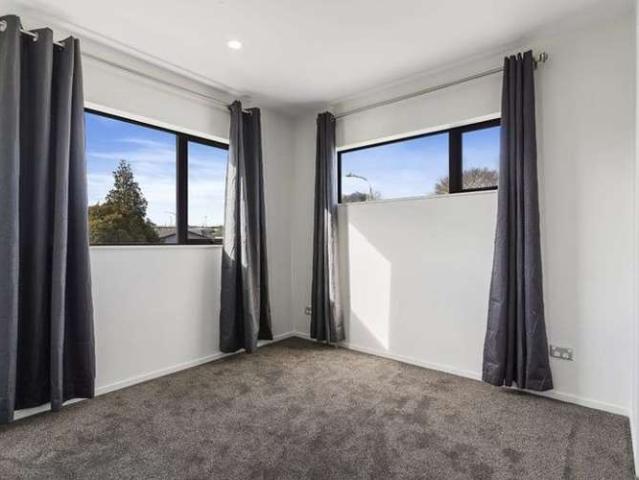 Townhouse for rent in Manurewa