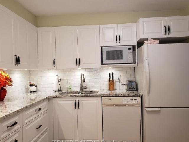 House for rent in College, Ottawa