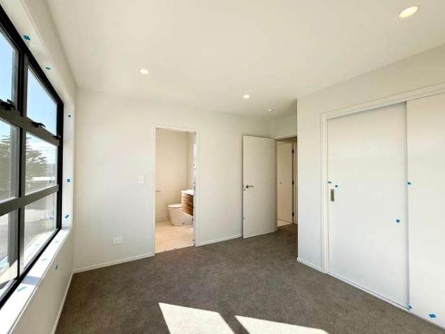 Townhouse for rent in Balmoral