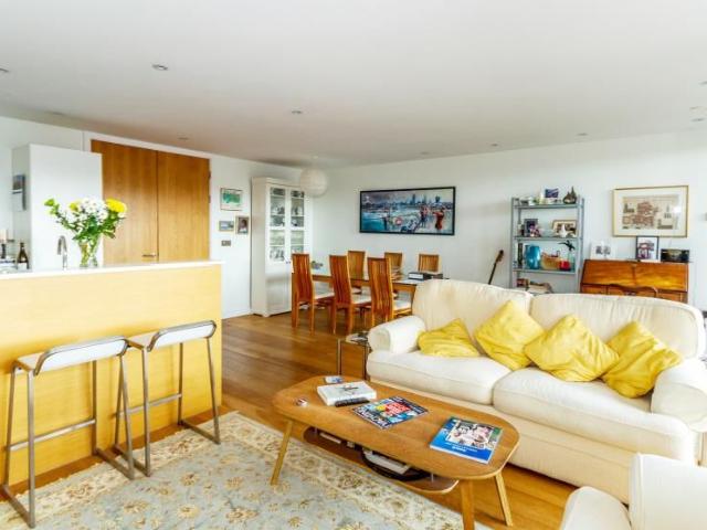 Apartment for rent in Charlotteville, Westborough
