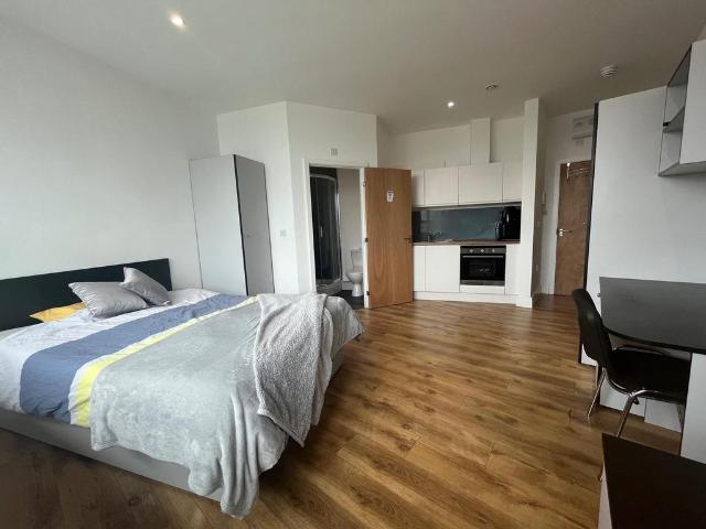 Apartment for rent in Barbican, Mount Wise