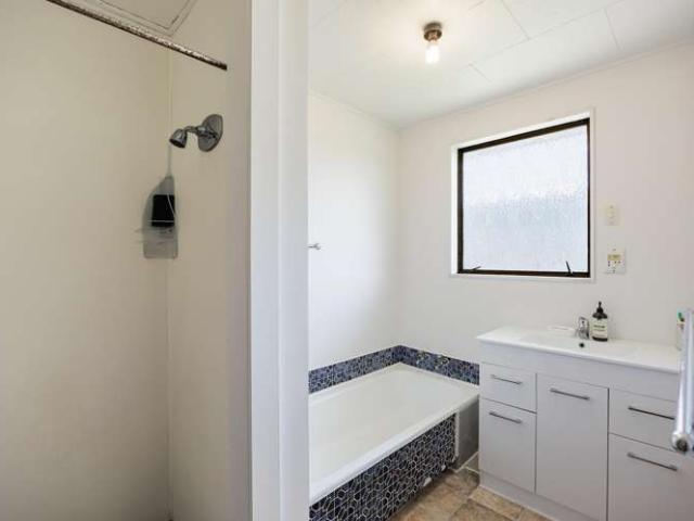 Apartment for sale in Clive, Hastings District