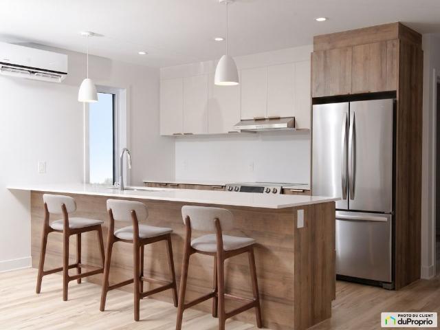 Apartment for rent in Saint-Anicet, Montérégie
