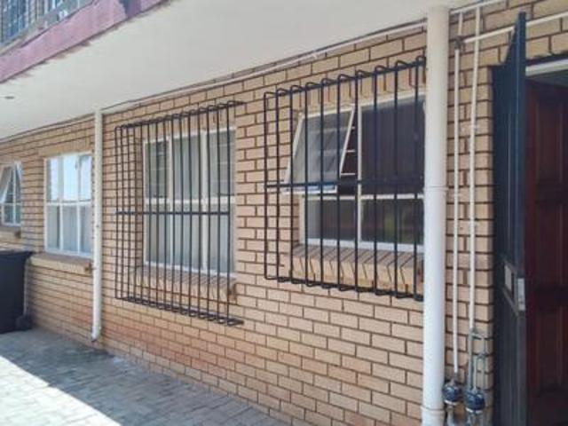 Townhouse for sale in Akasia, Gauteng