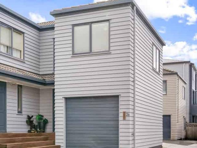 House for rent in Penrose, Oroua County