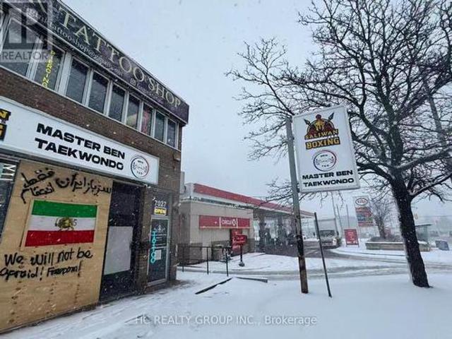 Commercial for rent in York, Ontario