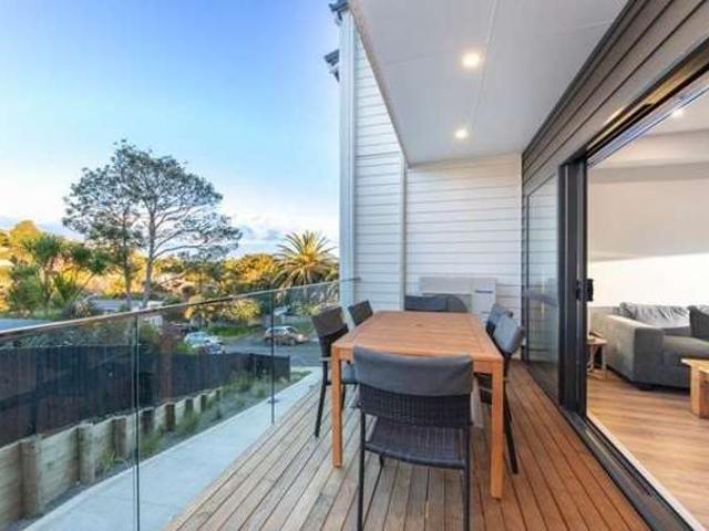 Townhouse for rent in Wairau Valley, Oroua County