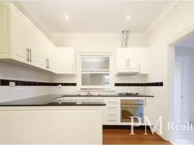 House for rent in Eastlakes, Sydney