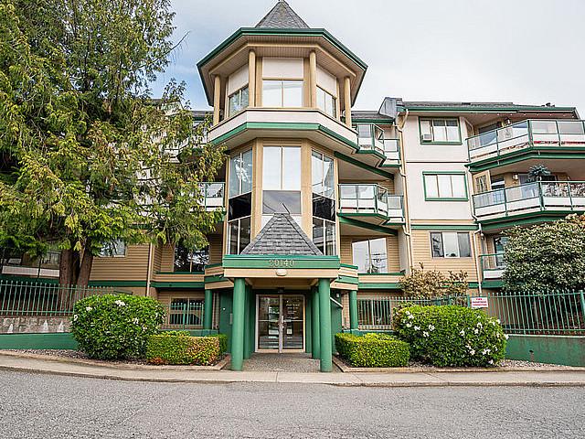 Condo for sale in Langley, British Columbia