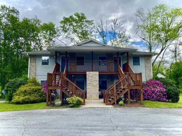 Condo for rent in Hendersonville, North Carolina