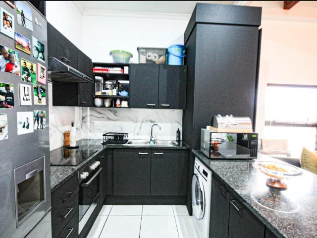 Apartment for sale in Vosloorus, Gauteng