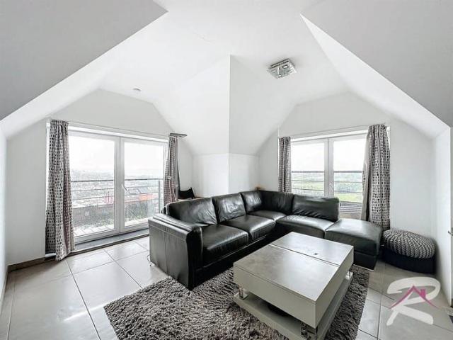 Appartement location à Saint-nicolas, Wallonie