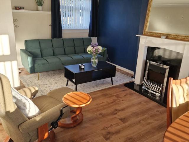 House for rent in The Christians, Portobello